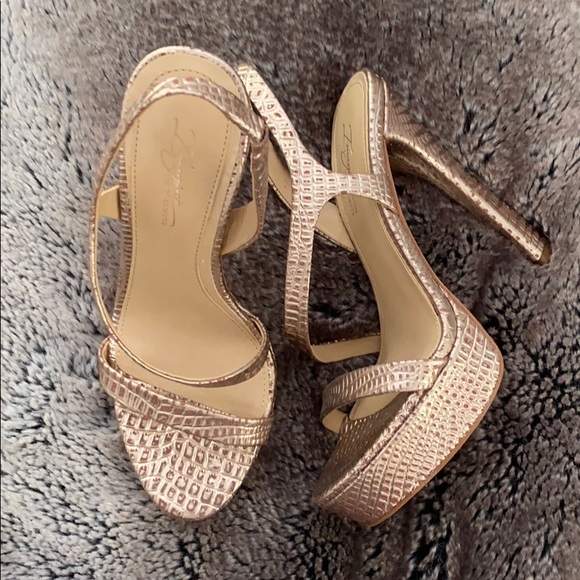 vince camuto rose gold heels